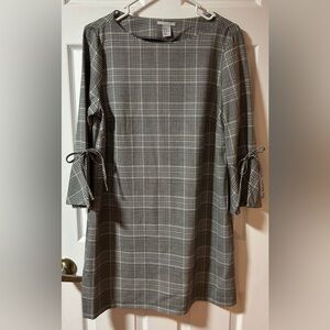 H&M Checkered Long Sleeve Dress - Black and White
